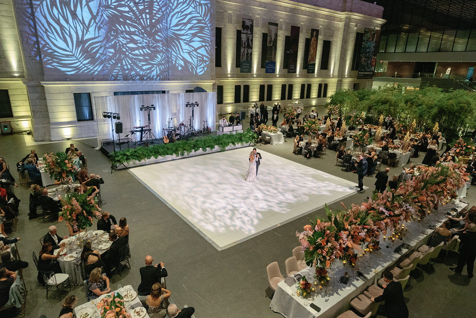 heatherlily wedding at Cleveland Museum of Art, best florist for an event at the Cleveland Museum of Art, Palm Spring inspired wedding with white dance floor