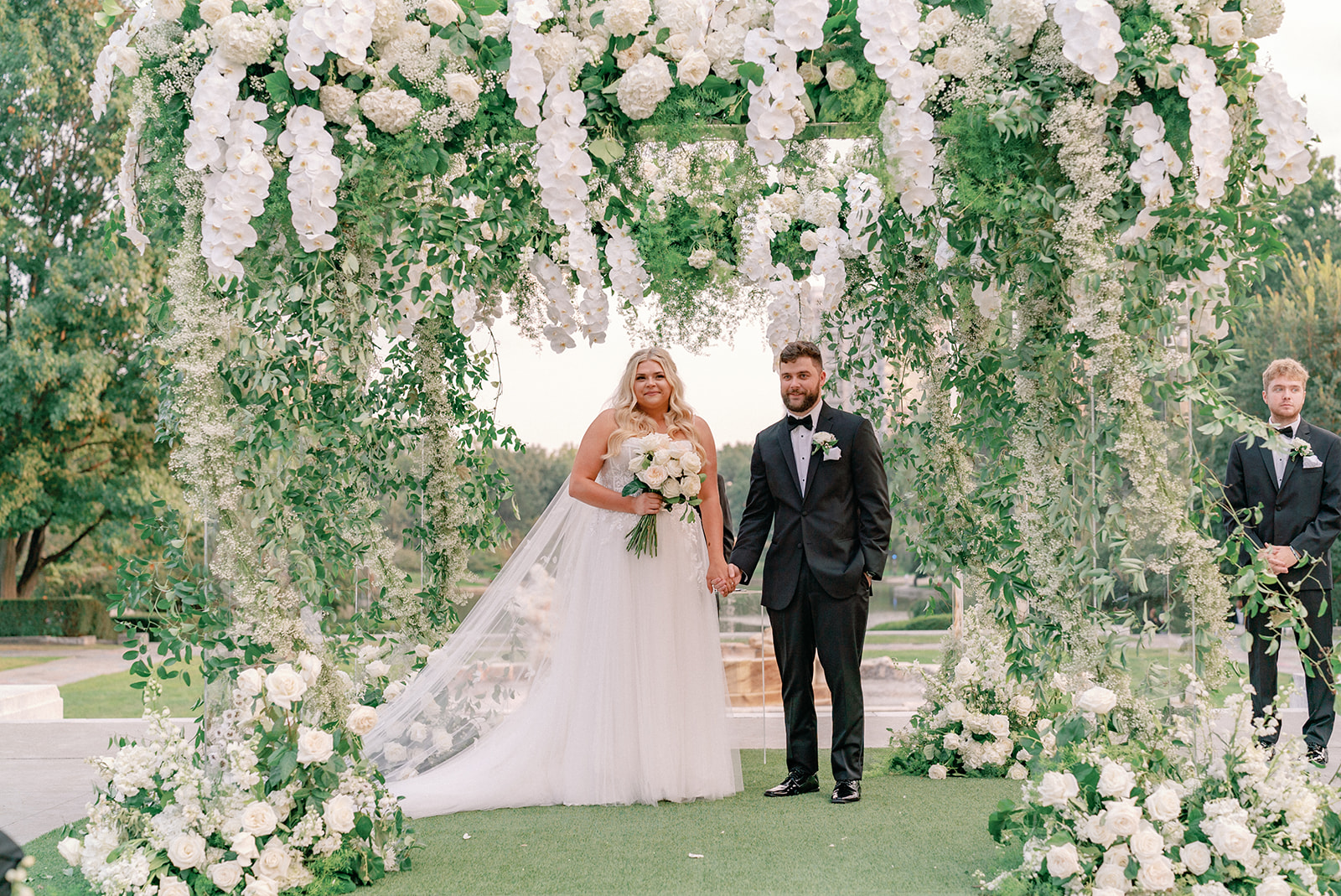 Cleveland Bride and Groom under chuppah at the Cleveland Museum of Art by HeatherLily