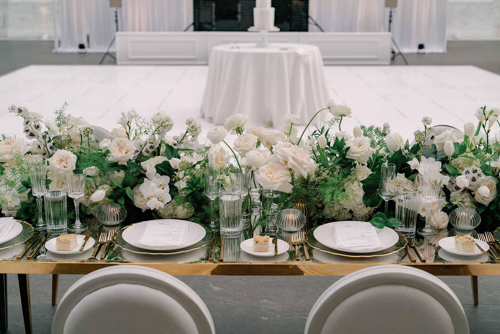 Gold and White Wedding Reception at the Cleveland Museum of Art by HeatherLily